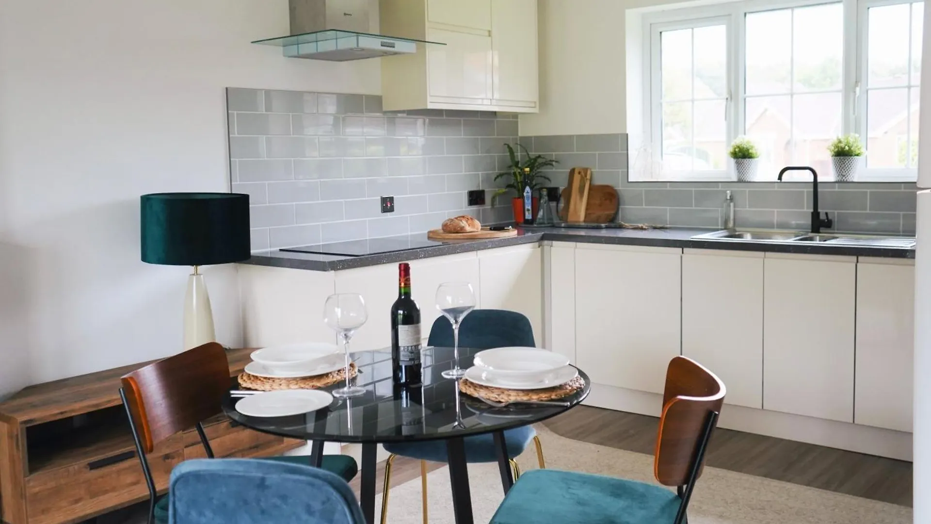 Comfortable And Cosy House With Off-Road Parking Cantley