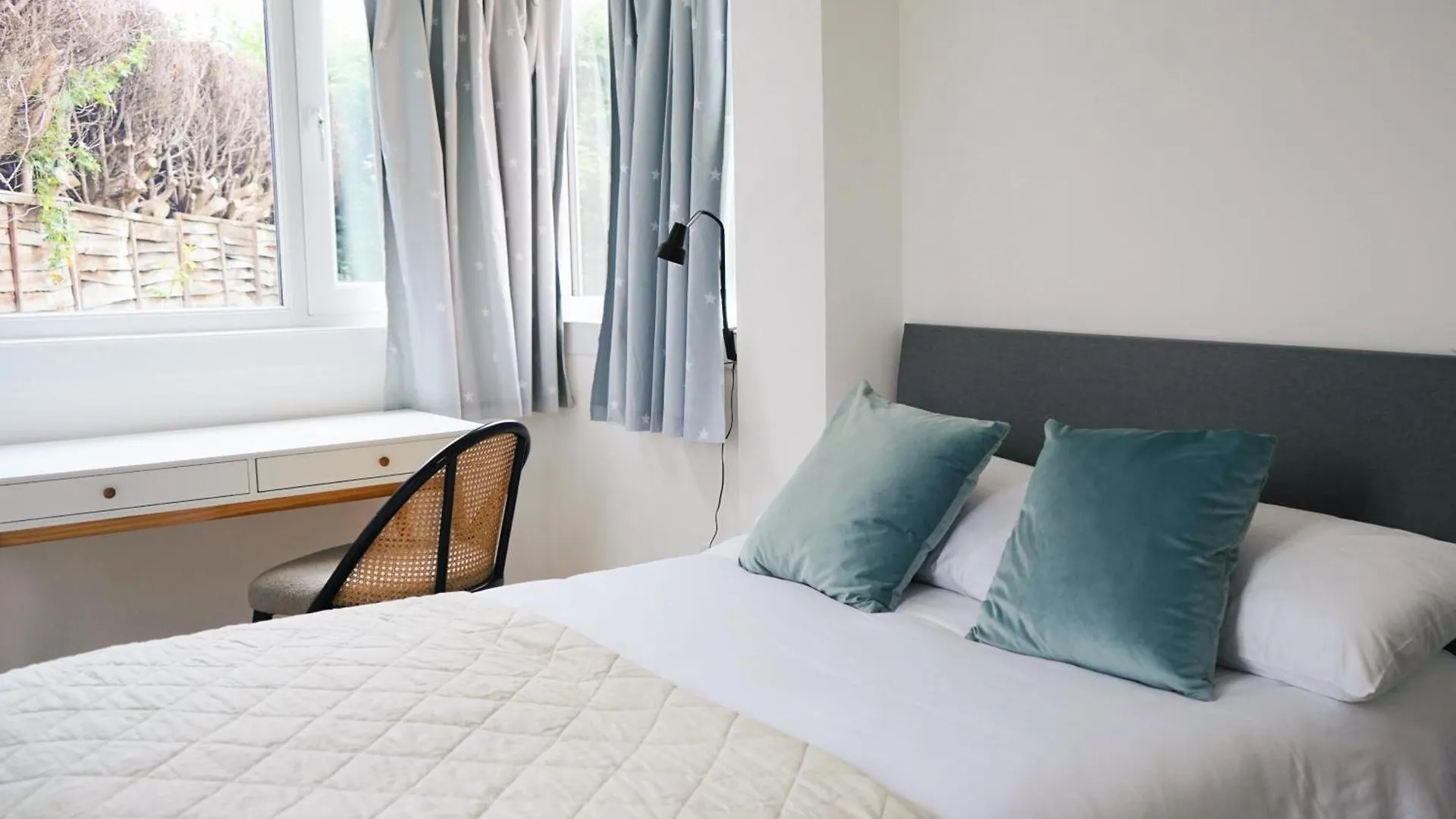 Comfortable And Cosy House With Off-Road Parking Cantley